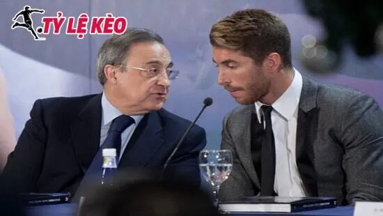 Ban Lãnh Đạo Real Madrid Trong Một Buổi Đàm Phán
